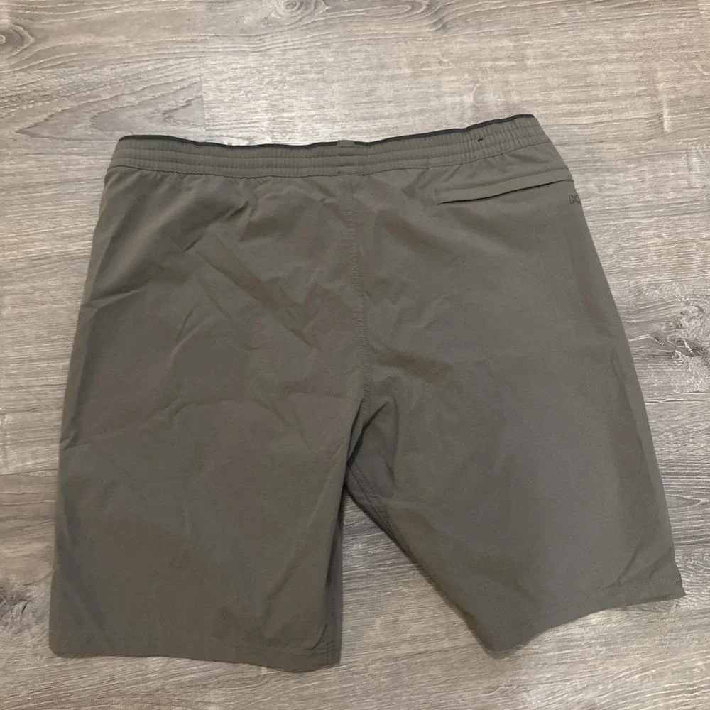 Kuhl Men's Freeflex Shorts Size XL Brown Taupe Metal 5257